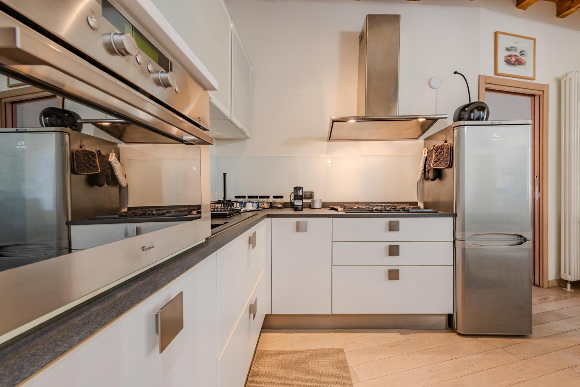 Crocetta Modern Flat Apartment Milan Bagian luar foto